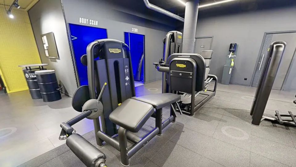 Illustration Fitness Park : Prone Leg Curl Technogym