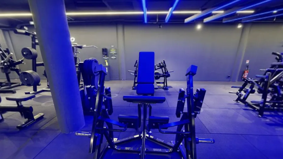 Illustration Fitness Park : Leg Extension Iso Lateral Hammer Strength